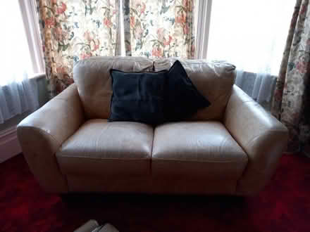 Photo of free Sofas (High Brooms TN2) #2