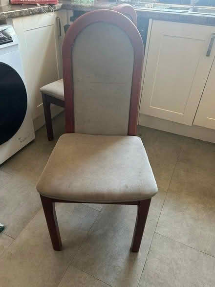 Photo of free Kitchen table and 3 chairs (E10) #4