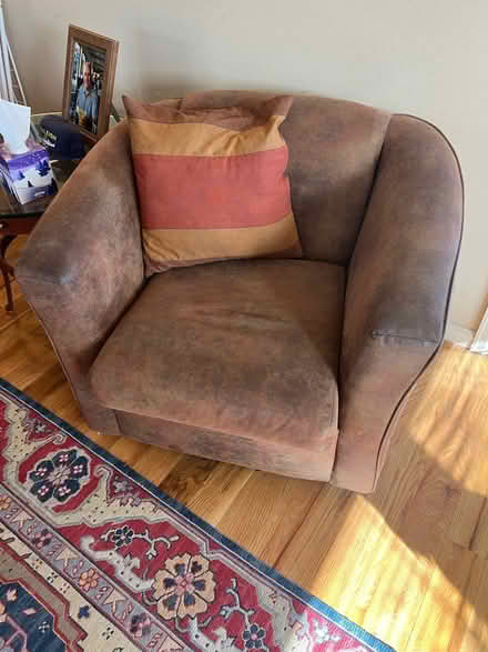 Photo of free Recliner, Den Chair, Co (Mesa Cortina, Buffalo Mountain) #2