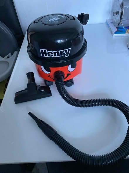 Photo of free Toy Henry vaccume (M40) #2