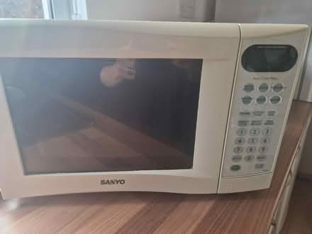 Photo of free Microwave (Clondalkin D22) #1