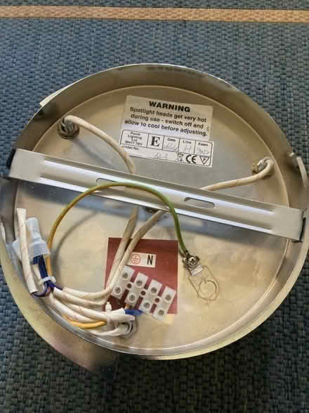 Photo of free ceiling spotlight (3 x GU 10 light fittings) (GU51) #2