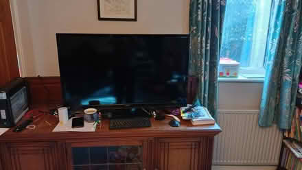 Photo of free Bush TV (Murton YO19) #1