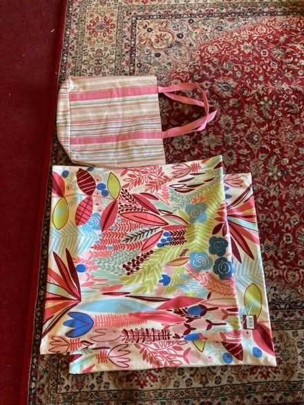 Photo of free XL new cushion covers and pink tote bag (Boswall EH5) #1