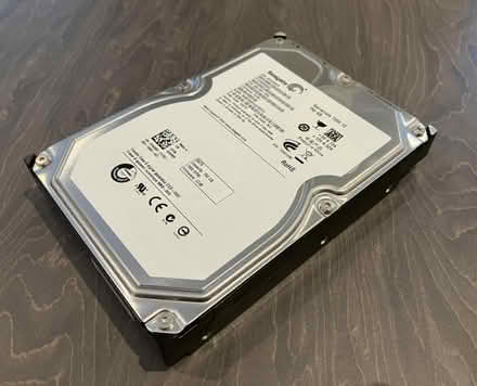 Photo of free Seagate 750GB SATA hard disk (Stroud GL10) #3