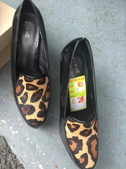 Photo of free Shoes size 6 (Norton) #2