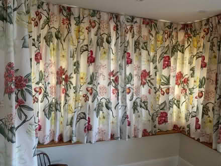 Photo of free Mid length curtains (RH5) #2