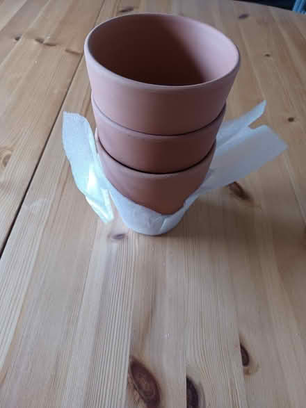 Photo of free 3 terracotta flower pots (Didcot OX11) #1
