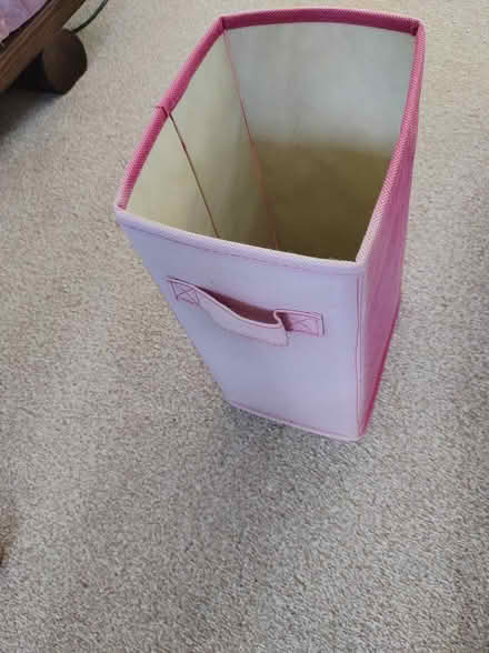 Photo of free textile storage boxes (Bedwell SG1) #2