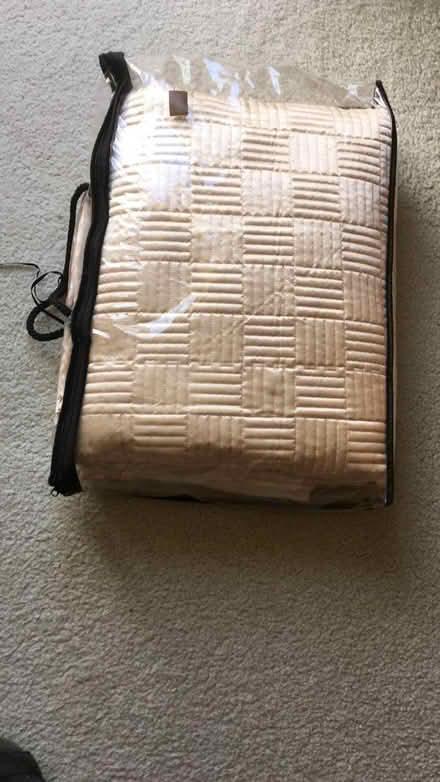 Photo of free Gold bedspread 200cm x 226cm (Sopwell AL1) #1