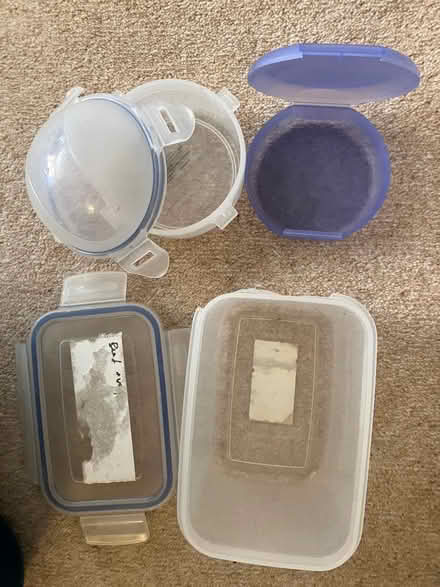 Photo of free Plastic food storage containers (Sheet GU31) #1