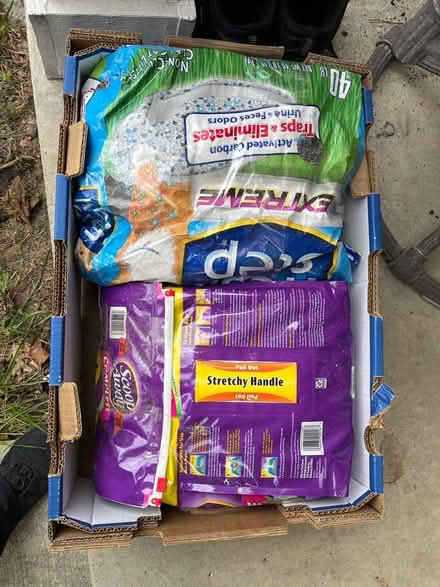 Photo of free Cat litter (Canton-Sheldon/Ford) #1
