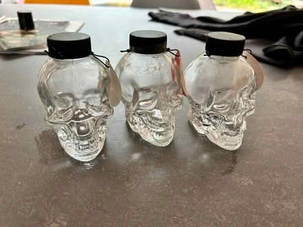 Photo of free Small glass jars (Ivy Hatch TN15) #1