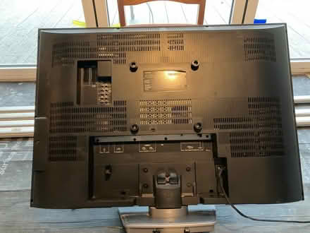 Photo of free 37” TV: Toshiba Regza WLT67+ SW1000 Subwoofer (Fairlight TN35) #4