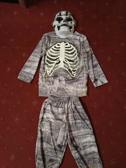 Photo of free Skeleton costume age 5/6 (CW2) #1
