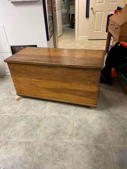 Photo of free Wooden chest (Westminster off rt 27) #1