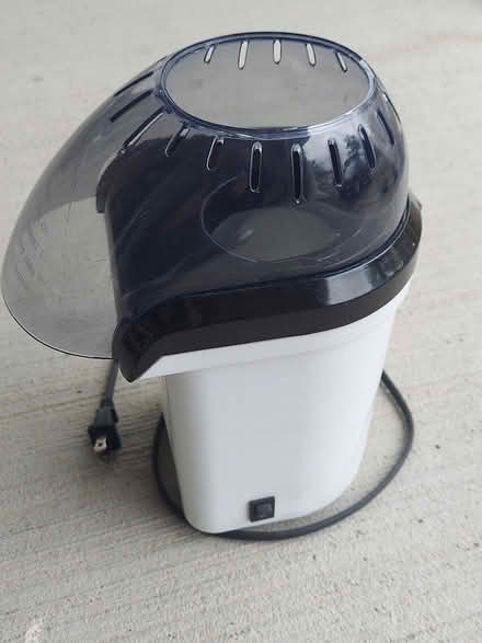 Photo of free Hot Air Popcorn Machine (Southern Nepean) #1
