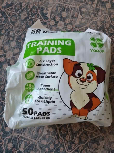 Photo of free Puppy training pads (Charlton Kings GL52) #1