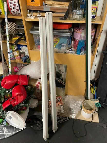 Photo of free Garage ceiling tube lights ghts (Basingstoke RG27) #1