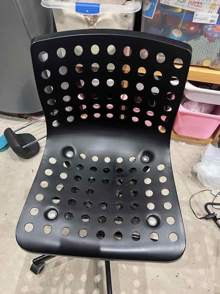 Photo of free Ikea desk swivel chair (Brighouse HD6) #2