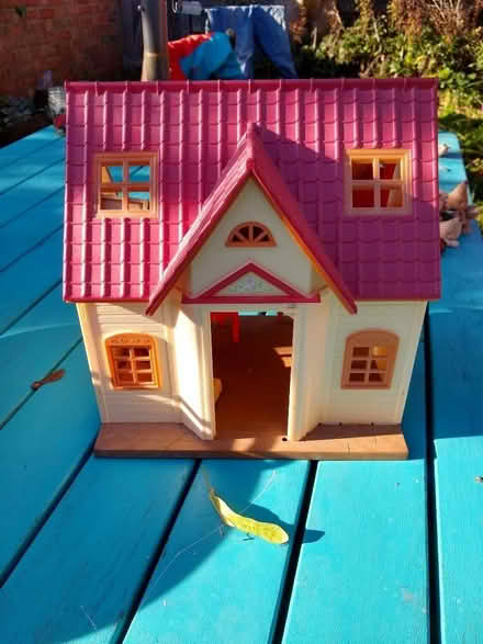 Photo of free Sylvanian Family house and random furniture (Kenilworth CV8) #1