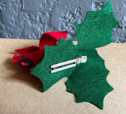 Photo of free Christmas decorations (UVillage area) #4