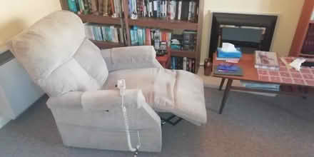 Photo of free Electric Rise and Recline Chair Beige (Ebley GL5) #1