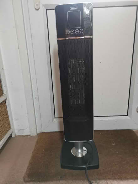 Photo of free Tower fan heater (IP7) #1