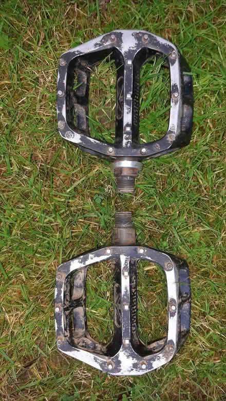 Photo of free DMR bike pedals (Twyford RG10) #1