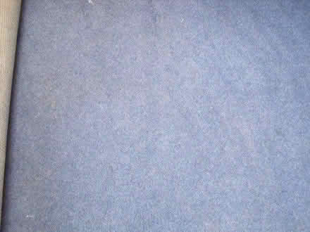 Photo of free blue living room carpet (Neston CH64) #1