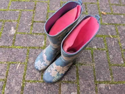 Photo of free Girls wellies size 4 (Cannon Park CV4) #1