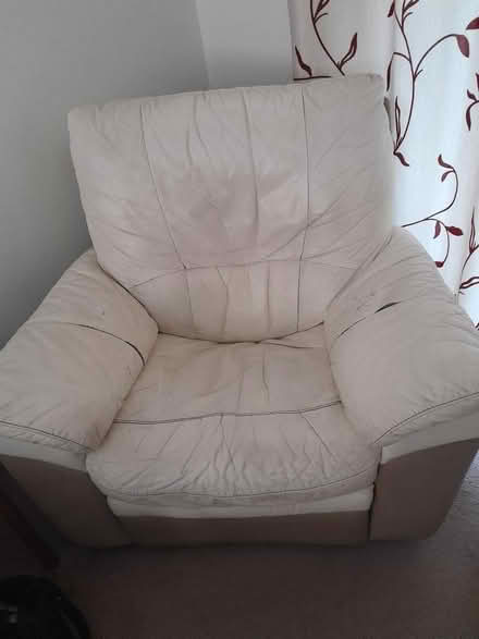 Photo of free Recliner (Walsworth SG4) #2