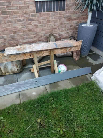 Photo of free Wood and few slabs (Tywyn LL31) #3