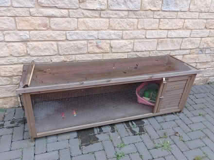 Photo of free Rabbit Hutch (Ardley OX27) #1