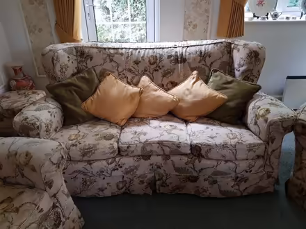 Photo of free Three piece suite (Andover SP10) #2