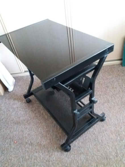 Photo of free Computer desk (Lakenheath IP27) #1