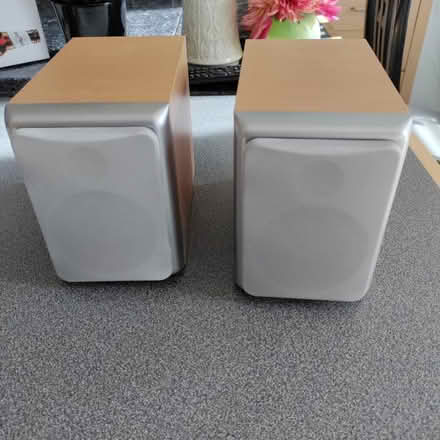 Photo of free Pair of speakers (Beckenham BR3) #1