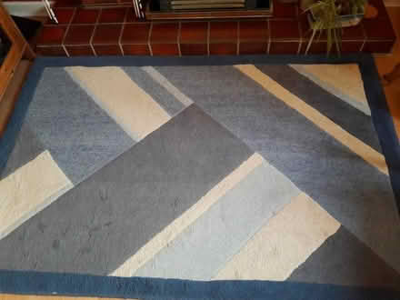 Photo of free large rectangular blue and cream rug (Caldecott OX14) #2