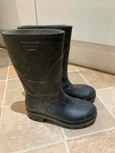 Photo of free Black Wellies, size UK 2 / EU 34 (Badshot Lea GU9) #1
