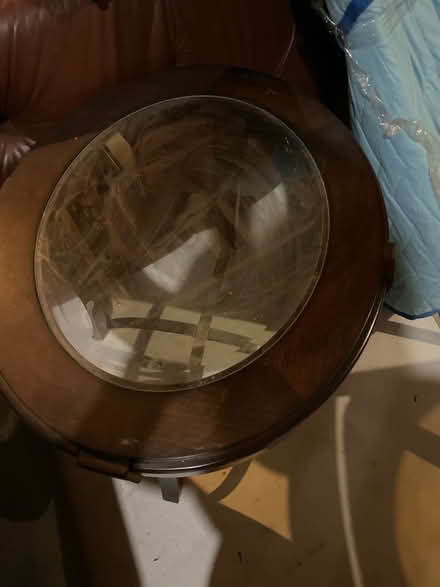 Photo of free Side table (Princeton (western side)) #4