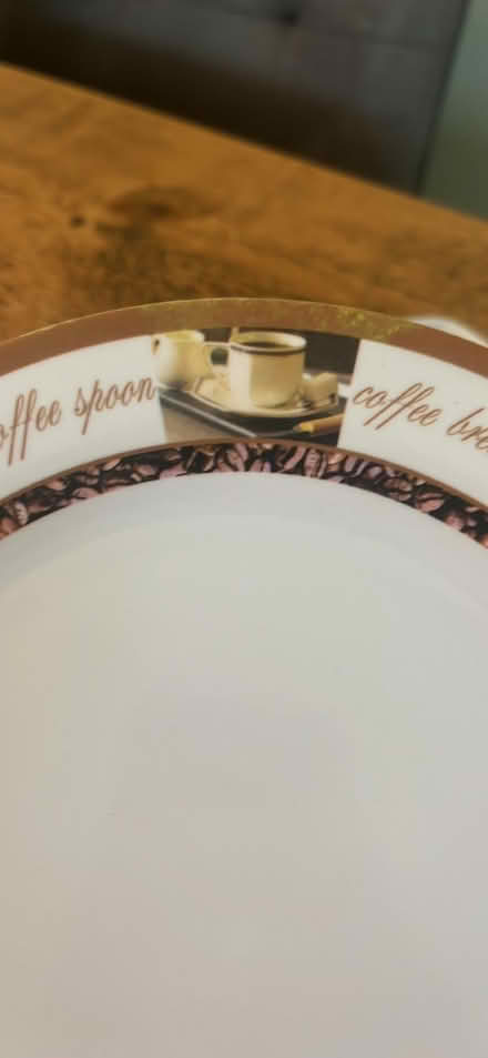 Photo of free Plastic plates, bowls and tray (Chellaston DE73) #2