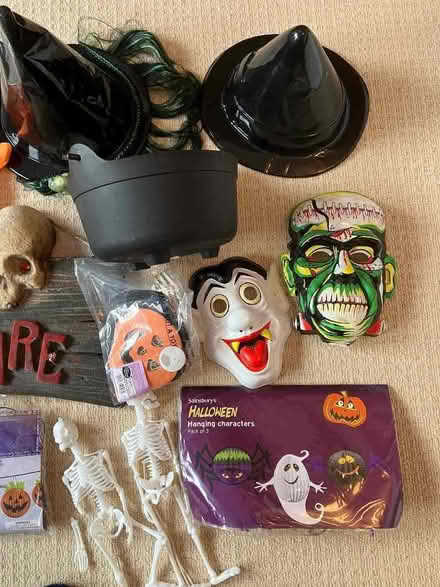 Photo of free Halloween decorations/costume items (AB10) #3