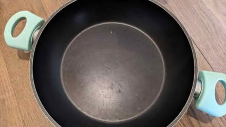 Photo of free Pots and pans (Thornton Heath CR7) #3