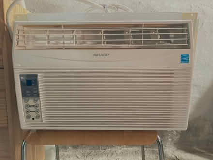 Photo of free Window AC unit (Btwn Davis + Ball Square) #1