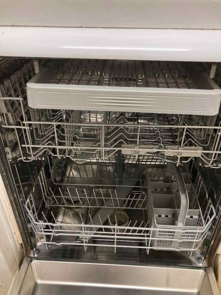Photo of free Dishwasher (Wandsworth Common SW12) #1