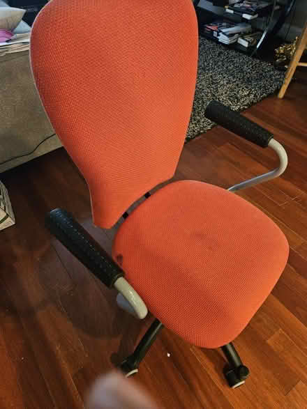 Photo of free Chair (NE DC by 8th and H st) #2
