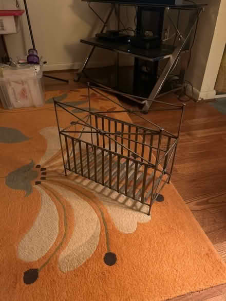 Photo of free Vintage Pier 1 Magazine Rack (22209) #2
