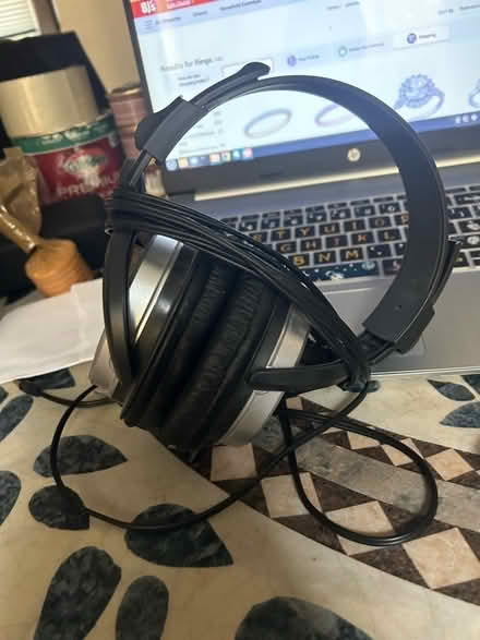 Photo of free Corded Head Phones (22209) #2