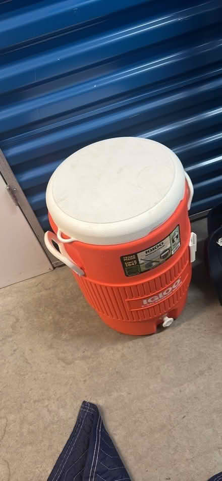 Photo of free 5gal igloo (Silver Spring) #1