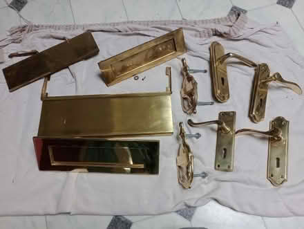 Photo of free Brass door furniture (Welland WR13) #1
